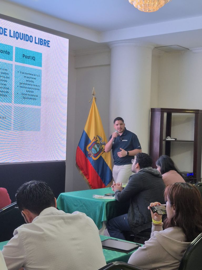 Amesys S.A. de C.V. Mascotas Saludables 2.0: Tecnología y formación en ultrasonografía veterinaria